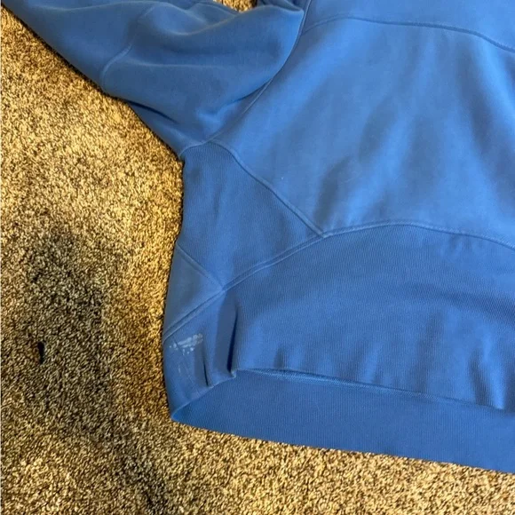 SOLD ON CURTSY - Picture 5 of 6